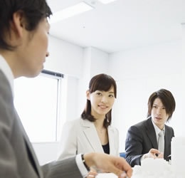 税理士を探すイメージ写真